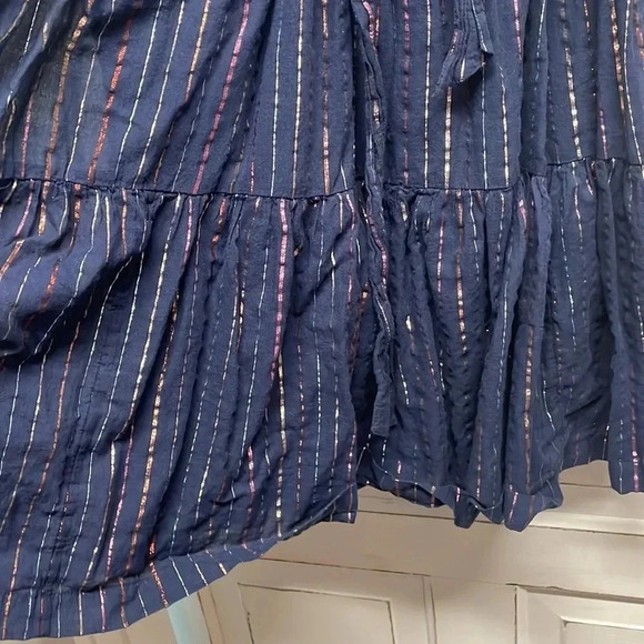 Crown & Ivy Dress - Picture 4 of 5